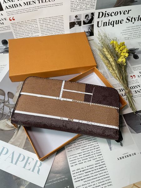 fashion clutch genuine leather wallet with box dust bag women men purse credit id card holder purse coin purses wholesale a70525, Red;black
fashion clutch genuine leather wallet with box dust bag women men purse credit id card holder purse coin purses wholesale a70525, Red;black