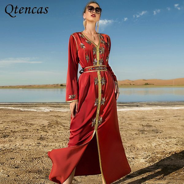 eid satin abaya dubai turkey muslim dress islamic clothing abayas for women caftan marocain kaftan robe musulmane djellaba femme, Red
eid satin abaya dubai turkey muslim dress islamic clothing abayas for women caftan marocain kaftan robe musulmane djellaba femme, Red