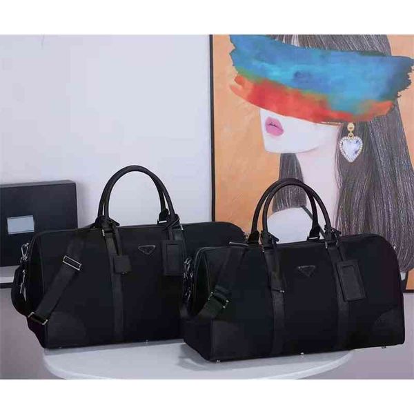bags h-2022 new family nylon clothing travel bag parachute sling one shoulder messenger canvas business portable fitness purse
bags h-2022 new family nylon clothing travel bag parachute sling one shoulder messenger canvas business portable fitness purse