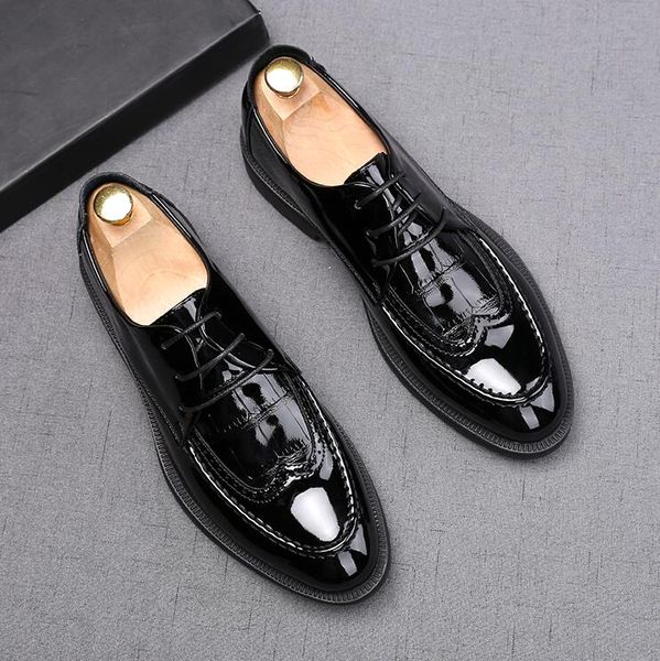 2022 designer oxford shoes black calfskin derby dress shoe formal wedding low heel lace-up business office trainers size: eu39-44
2022 designer oxford shoes black calfskin derby dress shoe formal wedding low heel lace-up business office trainers size: eu39-44