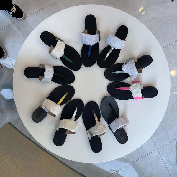 mens leather sandals designer calfskin women slides flat loafers genuine sandals metal chain shoe summer beach bee slipper size with box 35-, Black
mens leather sandals designer calfskin women slides flat loafers genuine sandals metal chain shoe summer beach bee slipper size with box 35-, Black