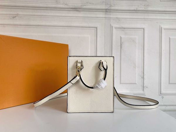luxury designer lady fashion bag petit sac plat luxurys brands shoulder bags embossed handbag women summer crossbody fashions
luxury designer lady fashion bag petit sac plat luxurys brands shoulder bags embossed handbag women summer crossbody fashions