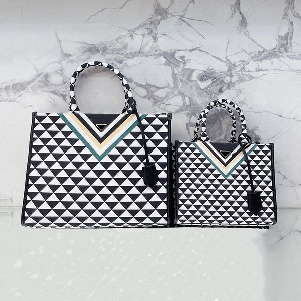 handbag purse totes shopping bags handbags canvas women shoulder bag pouch triangle large capacity fashion letters removable straps
handbag purse totes shopping bags handbags canvas women shoulder bag pouch triangle large capacity fashion letters removable straps