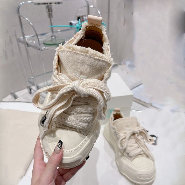 designer sandals high-grade slippers women's casual shoes kerbstone calfskinrubber-soled canvas leather mesh woven lace-up fashion flat, Black
designer sandals high-grade slippers women's casual shoes kerbstone calfskinrubber-soled canvas leather mesh woven lace-up fashion flat, Black