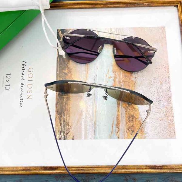 2022 new framels sunglass female glass small face fashion classic square mens womens luxury brand designer sunglasses, White;black
2022 new framels sunglass female glass small face fashion classic square mens womens luxury brand designer sunglasses, White;black