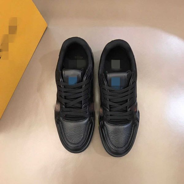 luxury trainer sneakers fashion brand men designer shoes genuine leather sneaker size 38-45 rxjjj00002, Red;white
luxury trainer sneakers fashion brand men designer shoes genuine leather sneaker size 38-45 rxjjj00002, Red;white