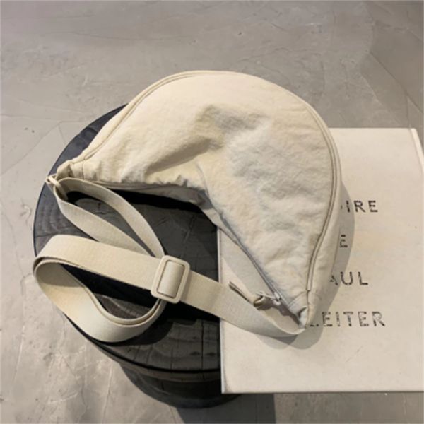 simple design women's messenger bag fashion ladies nylon hobos small shoulder bags vintage purse cloth handbags
simple design women's messenger bag fashion ladies nylon hobos small shoulder bags vintage purse cloth handbags