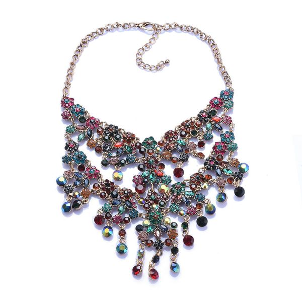 european and american popular crystal necklace women's fashion choker jewelry full diamond drop pendant clothing accessories 2022, Golden;silver
european and american popular crystal necklace women's fashion choker jewelry full diamond drop pendant clothing accessories 2022, Golden;silver