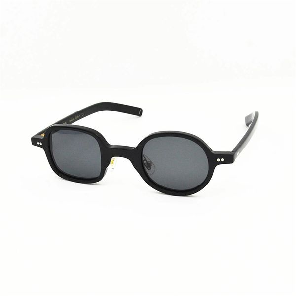 james tart 204s sunglasses for men women summer style anti-ultraviolet retro plate oval and square frame random box, White;black
james tart 204s sunglasses for men women summer style anti-ultraviolet retro plate oval and square frame random box, White;black