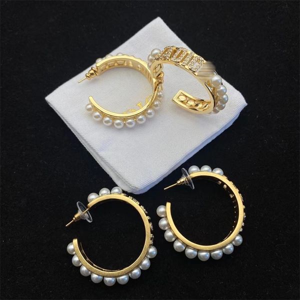 fashion jewelry online 21 new letter inlaid rhinestone pearl earrings net red same gold plated earrings, Golden
fashion jewelry online 21 new letter inlaid rhinestone pearl earrings net red same gold plated earrings, Golden