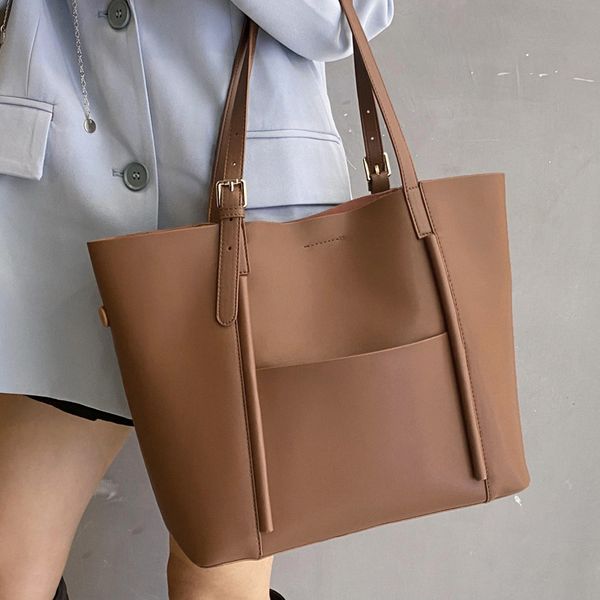 designer bag new grade fashion all-match leather women's bag oil wax bucket hand tote shoulder bag 29cm
designer bag new grade fashion all-match leather women's bag oil wax bucket hand tote shoulder bag 29cm