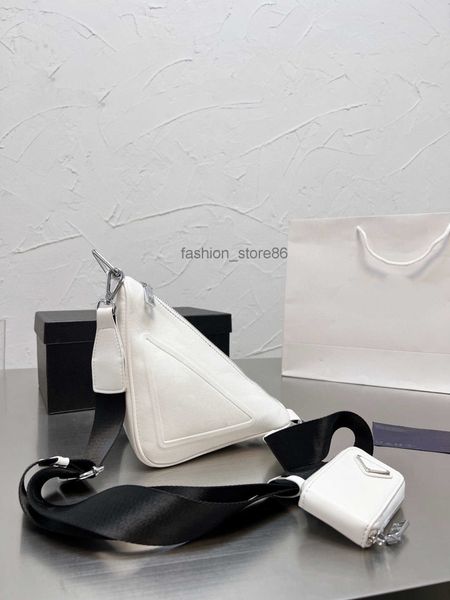 2022 fashion leather triangle bag woman luxurys men designers bags lady womens mens crossbody tote hobo shoulder purses handbags bag wallet
2022 fashion leather triangle bag woman luxurys men designers bags lady womens mens crossbody tote hobo shoulder purses handbags bag wallet