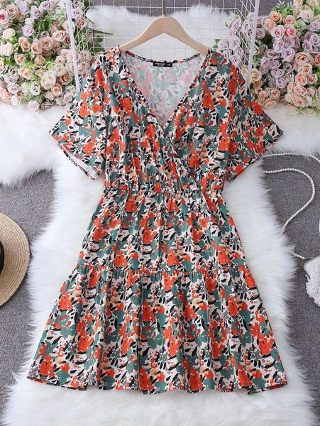 plus allover floral print overlap collar ruffle hem dress x9mm#, Black 
plus allover floral print overlap collar ruffle hem dress x9mm#, Black