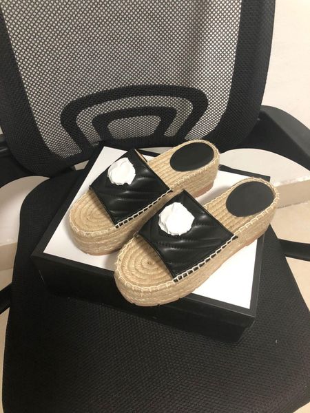 shoes women rivets bow knot flat slippers sandals girls flip flops studded summer cool beach slides jelly shoe
shoes women rivets bow knot flat slippers sandals girls flip flops studded summer cool beach slides jelly shoe