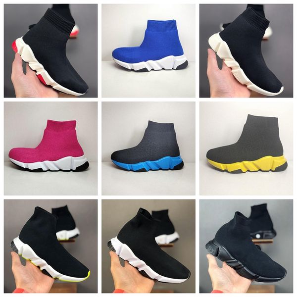 2022 boys girls sock kid casual baby shoes outdoors sports paris designer triples light breathable black white classic pink green slow sneak
2022 boys girls sock kid casual baby shoes outdoors sports paris designer triples light breathable black white classic pink green slow sneak