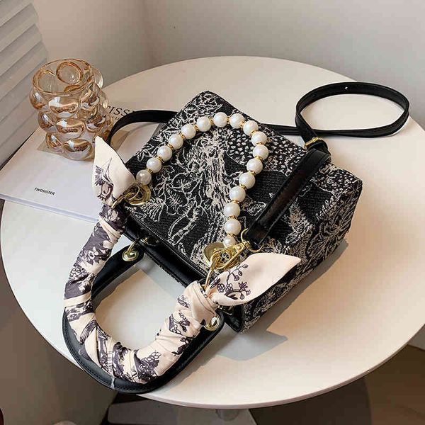 women's fashion personality trend brand bag wholesale female autumn winter 2022 new silk scarf pearl chain portable single shoulder mse
women's fashion personality trend brand bag wholesale female autumn winter 2022 new silk scarf pearl chain portable single shoulder mse
