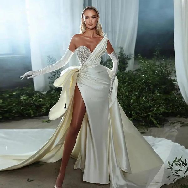 stunning mermaid pearls wedding dresses strapless neckline bridal gowns with detachable train side split satin plus size vestido de novia, White
stunning mermaid pearls wedding dresses strapless neckline bridal gowns with detachable train side split satin plus size vestido de novia, White