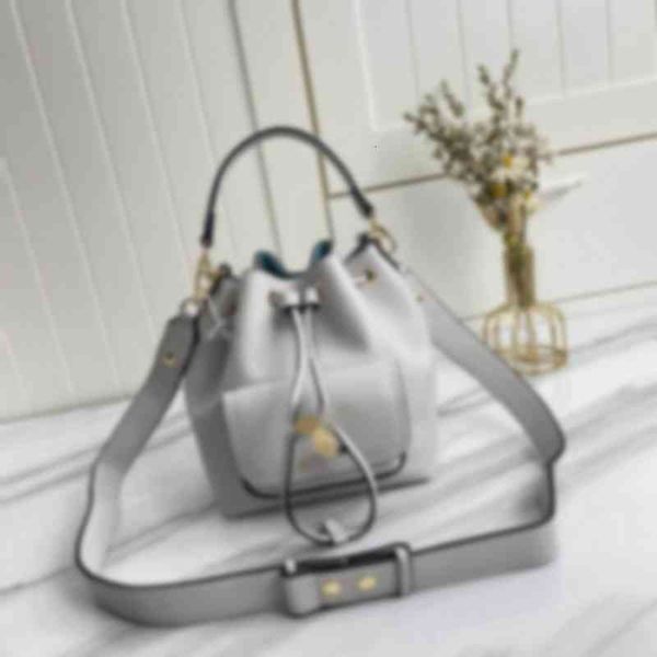 lvs bags luxury brand shoulder personality lines bucket bag simple showing backpacks style smooth holiday gift m57688 s handbag cl bllvu, Brown;gray
lvs bags luxury brand shoulder personality lines bucket bag simple showing backpacks style smooth holiday gift m57688 s handbag cl bllvu, Brown;gray