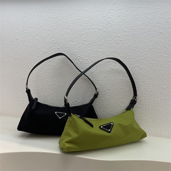 casual underarm simple fashion trend one french stick messenger women 80% off wholesale store
casual underarm simple fashion trend one french stick messenger women 80% off wholesale store