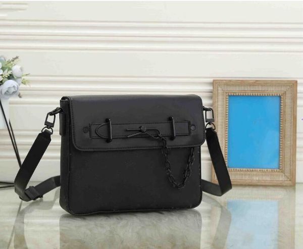 factory offer men women shoulder bag soft trunk cross body bags resin leather belt zipper closure large volum designers square clutches bags
factory offer men women shoulder bag soft trunk cross body bags resin leather belt zipper closure large volum designers square clutches bags