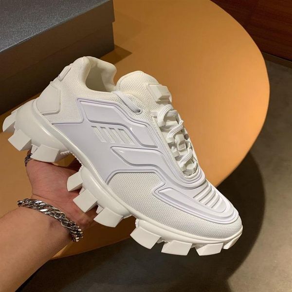 2021 luxury design men and women sneakers cloudbust thunder knit oversized lightweight rubber sole 3d casual shoes306l, Black;red
2021 luxury design men and women sneakers cloudbust thunder knit oversized lightweight rubber sole 3d casual shoes306l, Black;red