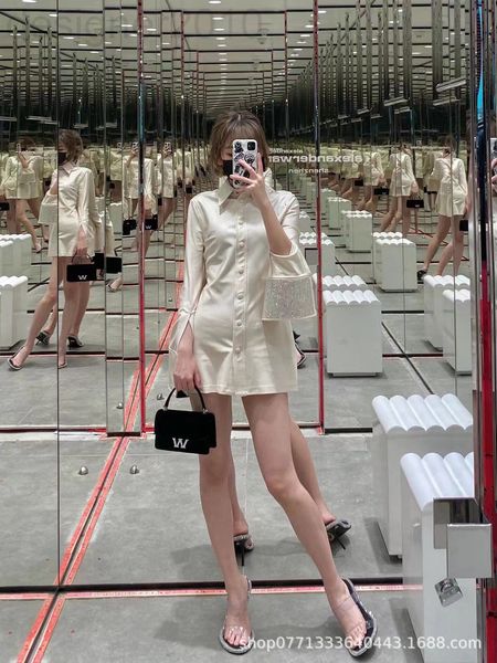 women's polos designer chaopai 22 early spring new niche design elastic crystal decoration cuff shirt heavy industry flash diamond wome, White
women's polos designer chaopai 22 early spring new niche design elastic crystal decoration cuff shirt heavy industry flash diamond wome, White