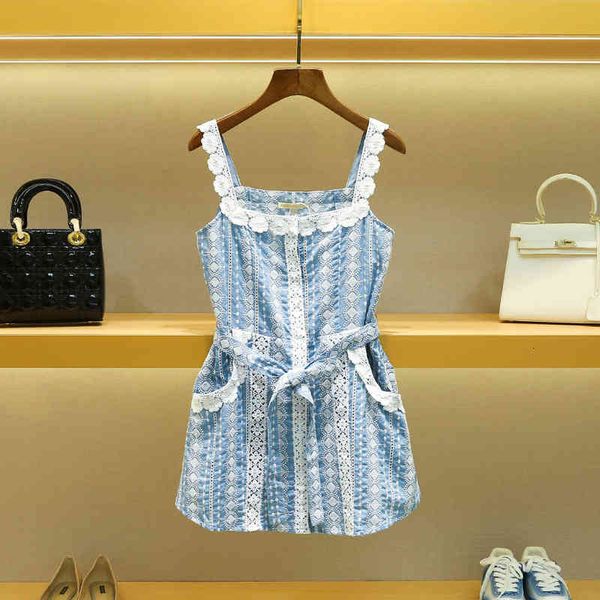 suspender dress summer south korea dongdamen women's lace hollow skirt, Black;gray
suspender dress summer south korea dongdamen women's lace hollow skirt, Black;gray