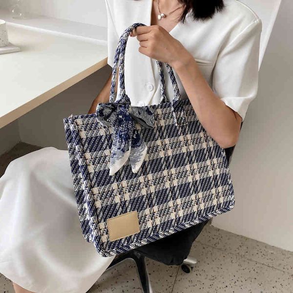 purses trendy summer new bag women's messenger one shoulder hand small design tote bag
purses trendy summer new bag women's messenger one shoulder hand small design tote bag