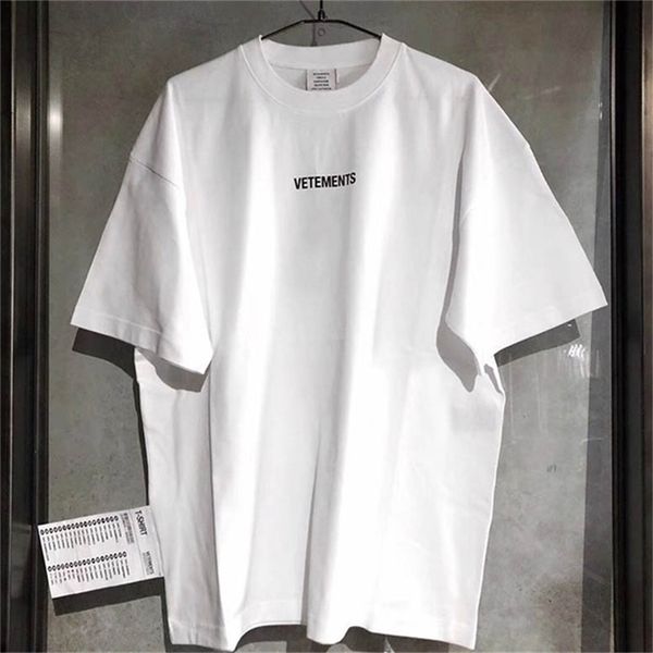 vetements t shirt men woman short sleeve big tag hip hop loose casual embroidery tees black white t-shirts 210420, White;black
vetements t shirt men woman short sleeve big tag hip hop loose casual embroidery tees black white t-shirts 210420, White;black