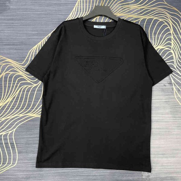 clothing 2022 spring and summer new couple horn three-dimensional relief embossed round neck short sleeve t-shirt men's and women', White;black
clothing 2022 spring and summer new couple horn three-dimensional relief embossed round neck short sleeve t-shirt men's and women', White;black