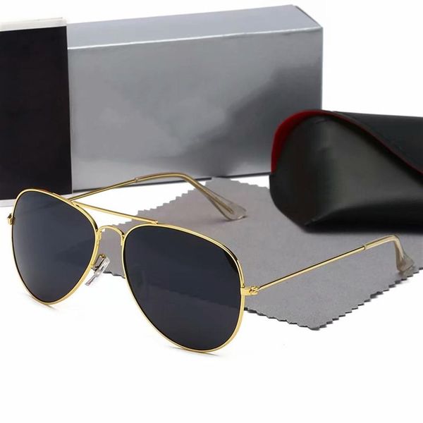 luxury brand polarized sun glasses men women pilot sunglasses uv400 eyewear metal frame polaroid lens with box case227z, White;black
luxury brand polarized sun glasses men women pilot sunglasses uv400 eyewear metal frame polaroid lens with box case227z, White;black