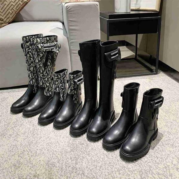 designer women boots eletronic embroidery shoes alphabet boot fashion printing shoe round head long booties with box272s, Black
designer women boots eletronic embroidery shoes alphabet boot fashion printing shoe round head long booties with box272s, Black