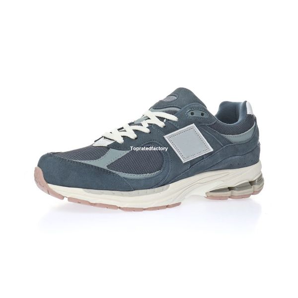 2002r suede pack hazy blue sports shoe for men ml2002 sneakers mens running shoes women training womens trainers m2002rhc, White;red
2002r suede pack hazy blue sports shoe for men ml2002 sneakers mens running shoes women training womens trainers m2002rhc, White;red