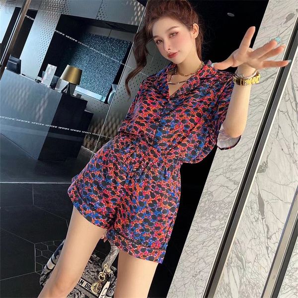 two piece dress designer high end women's wear home leisure 2022 summer color digital leopard print pajamas outer pants set 7r49, White
two piece dress designer high end women's wear home leisure 2022 summer color digital leopard print pajamas outer pants set 7r49, White