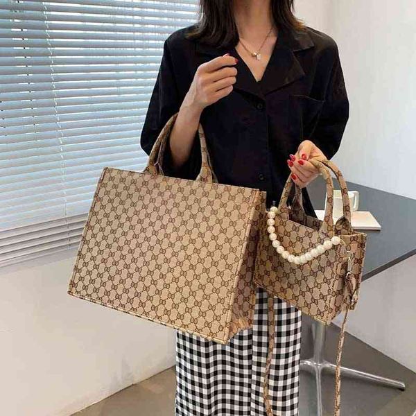 60% off discount 2022 bags women's handbag luxury brand letter printing high-capacity hand shoulder bags autumn popular tote crossbody
60% off discount 2022 bags women's handbag luxury brand letter printing high-capacity hand shoulder bags autumn popular tote crossbody