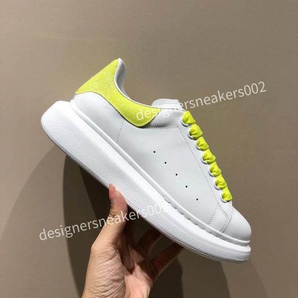 2022 new arrival fashion mens womens casual shoe sneakers genuine leather bee embroidered red green xrx200428, Black
2022 new arrival fashion mens womens casual shoe sneakers genuine leather bee embroidered red green xrx200428, Black