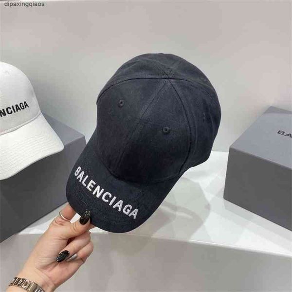 balencaigass ball caps designer ball letter buy on behalf of the star version classic versatile men's and women's duck tongue fash, Blue;gray
balencaigass ball caps designer ball letter buy on behalf of the star version classic versatile men's and women's duck tongue fash, Blue;gray