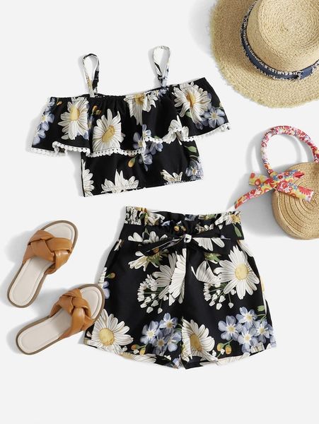 girls floral print lace trim cold shoulder and shorts set she, White
girls floral print lace trim cold shoulder and shorts set she, White