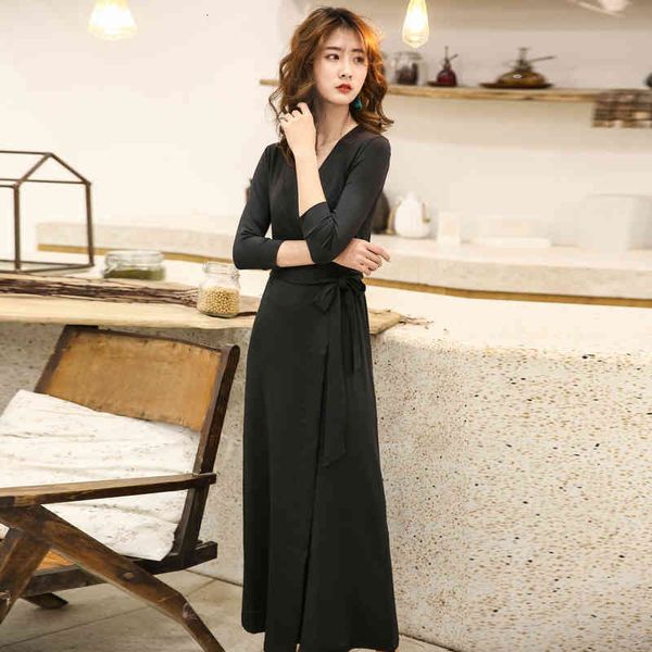 casual dresses summer solid color fashion collarless slim fit long 7-sleeve wrap dress, Black;gray
casual dresses summer solid color fashion collarless slim fit long 7-sleeve wrap dress, Black;gray