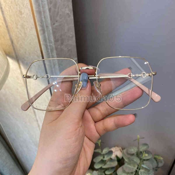sunglasses g's horse buckle large frame eyeglass anti blue light can be equipped with color changing men's and women's myopia, White;black
sunglasses g's horse buckle large frame eyeglass anti blue light can be equipped with color changing men's and women's myopia, White;black