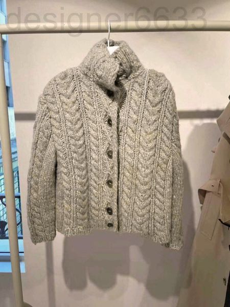 women's sweaters designer aw king autumn winter fried dough twist warm short wool half high button knitted cardigan msbg, White;black
women's sweaters designer aw king autumn winter fried dough twist warm short wool half high button knitted cardigan msbg, White;black