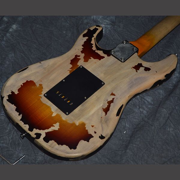 chinese electric guitar handmade heavy relic alder body 3ts color s t fen 6 strings
chinese electric guitar handmade heavy relic alder body 3ts color s t fen 6 strings