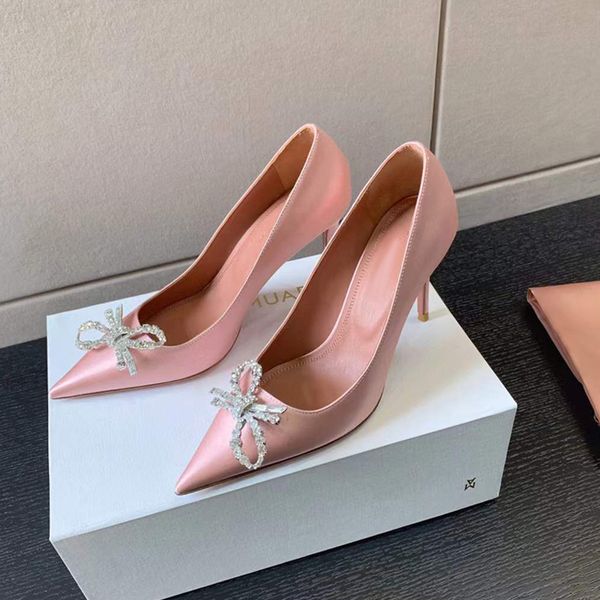 crystal-studded level amina muaddi bows dress shoes pumps pumps the point-toe pink satin patent leather shoe luxury designers evening party, Black
crystal-studded level amina muaddi bows dress shoes pumps pumps the point-toe pink satin patent leather shoe luxury designers evening party, Black