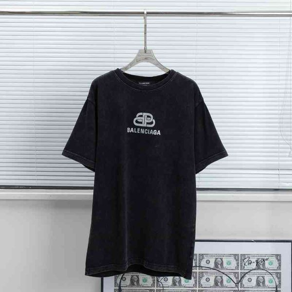 correct version 2022ss spring and summer new trend old lock classic washed short sleeve t-shirt men's women's fashion, White;black
correct version 2022ss spring and summer new trend old lock classic washed short sleeve t-shirt men's women's fashion, White;black
