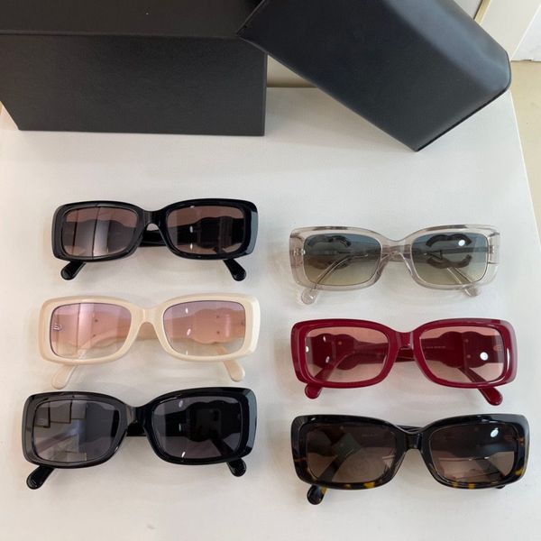 womens sunglasses for women men sun glasses mens 8012 fashion style protects eyes uv400 lens with case, White;black
womens sunglasses for women men sun glasses mens 8012 fashion style protects eyes uv400 lens with case, White;black