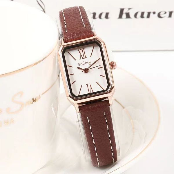 luxury womens watches designer simple scale retro square girls quartz women watch 2022 new women's trend temperament student watch, Slivery;golden
luxury womens watches designer simple scale retro square girls quartz women watch 2022 new women's trend temperament student watch, Slivery;golden