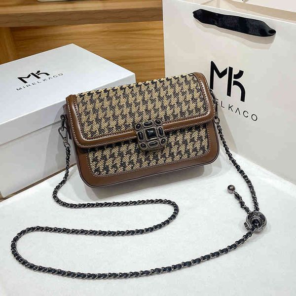 handbags 70% off 2022 new design high sense sling one shoulder messenger women's bag lattice chain small square purses
handbags 70% off 2022 new design high sense sling one shoulder messenger women's bag lattice chain small square purses