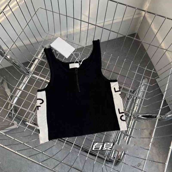 spring summer new style side ce color blocking jacquard fashion semi zipper short aging knitted vest women, White
spring summer new style side ce color blocking jacquard fashion semi zipper short aging knitted vest women, White