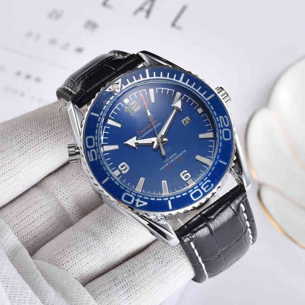 fashion watches for mens montre diamond movement luxury designer watch fashion women's men's watch q8eb, Slivery;brown
fashion watches for mens montre diamond movement luxury designer watch fashion women's men's watch q8eb, Slivery;brown