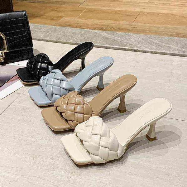 slippers women's shoes summer korean fashion square knitting sandals thin heel middle, Black
slippers women's shoes summer korean fashion square knitting sandals thin heel middle, Black